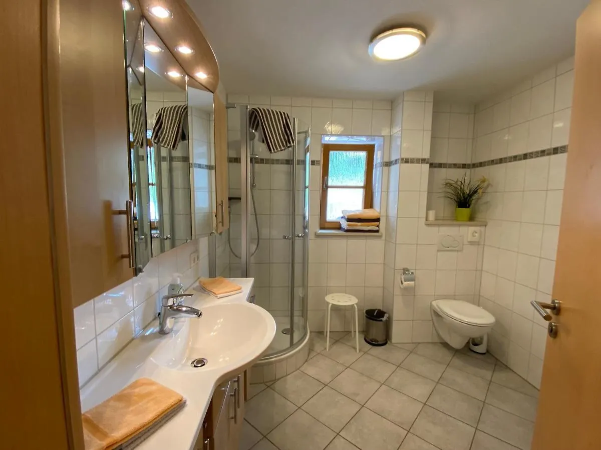 Apartment Ferienwohnungen Haus Salzgau Schoenau am Koenigsee Germany